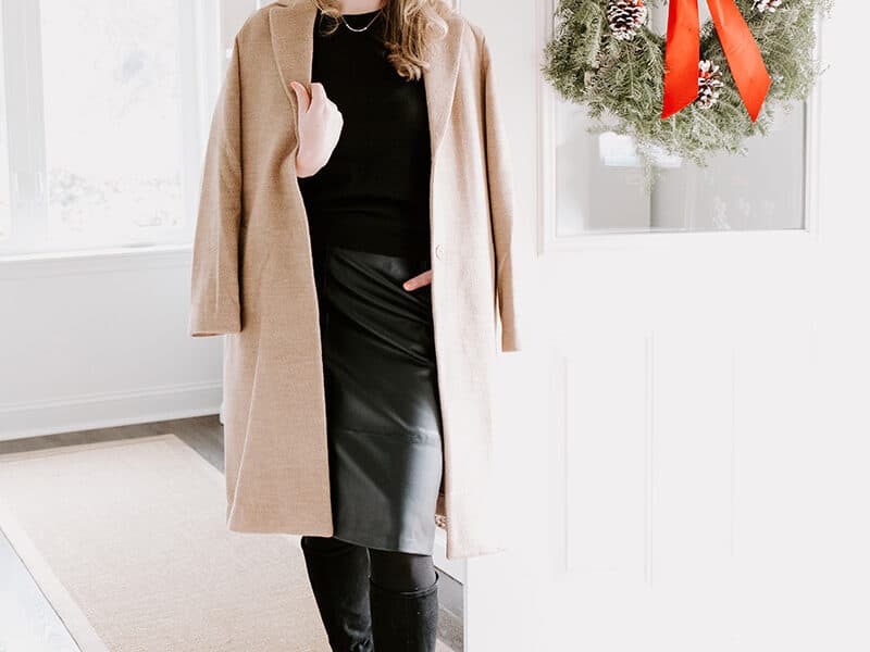 How to Wear a Faux Leather Skirt to Work 3 Ways