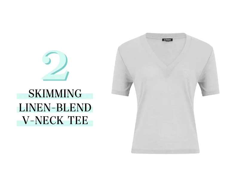 Skimming Linen-Blend V-Neck Tee in Grey 