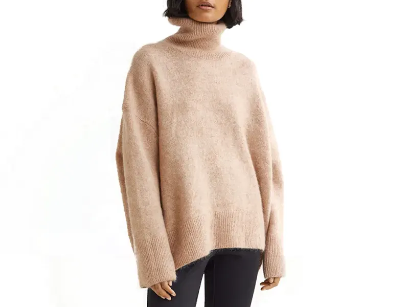 https://thewelldressedlife.com/wp-content/uploads/2022/02/OF_OversizedSweater.png.webp