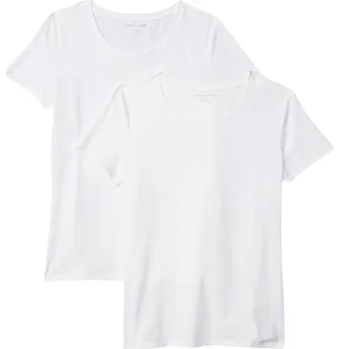 The Best White T-Shirts for Women | The Well Dressed Life