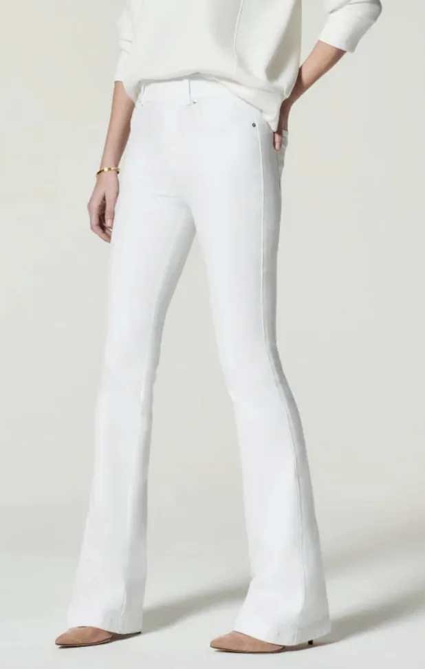 Finding White Jeans That Aren't Preppy: I Tried On 6 From Gap, FRAME, rag &  bone, & Re/Done - The Mom Edit