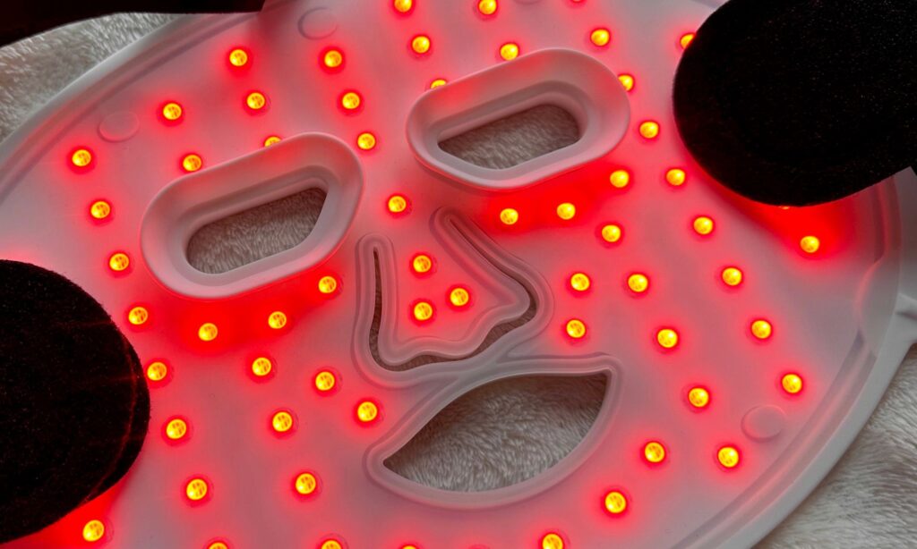 LED light therapy mask with red light activated