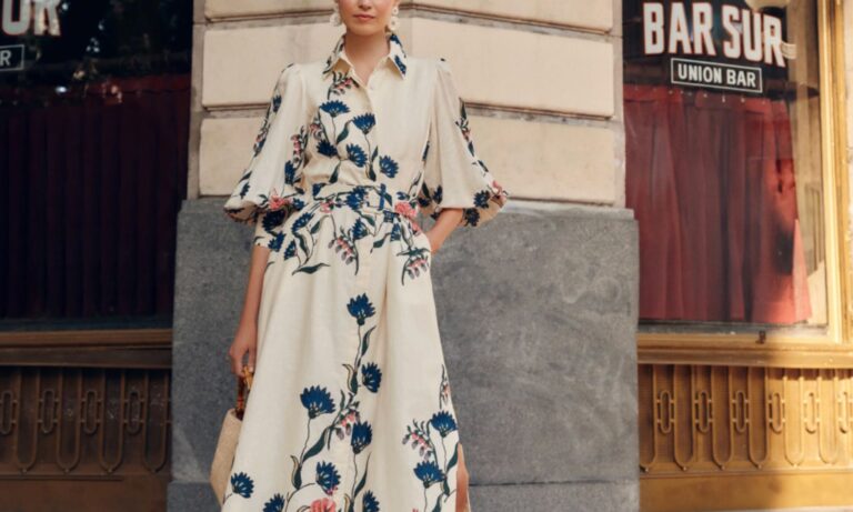 Style and fashion tips for women over 40 - The Well Dressed Life