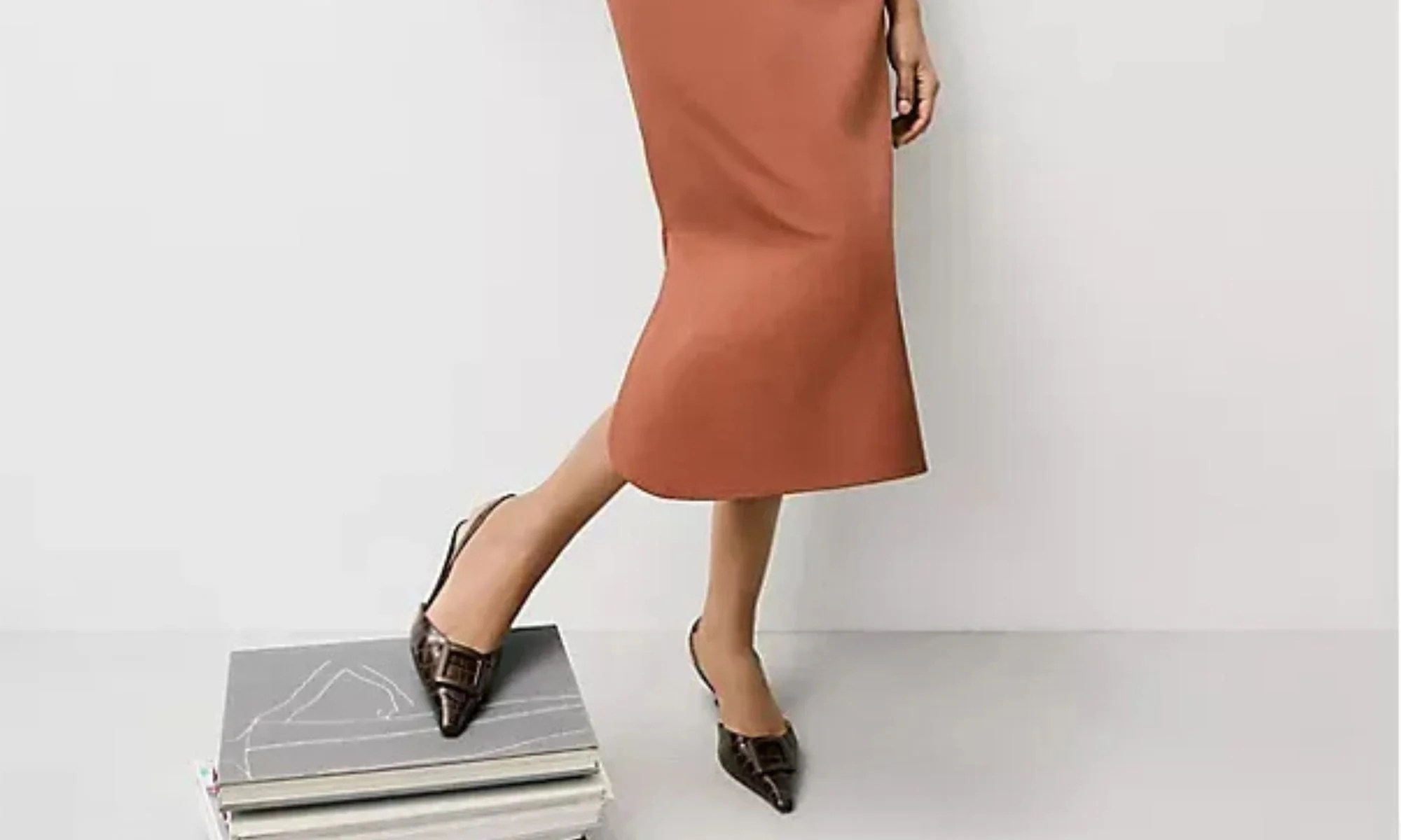 What to buy at Ann Taylor, polished workwear pieces styled together